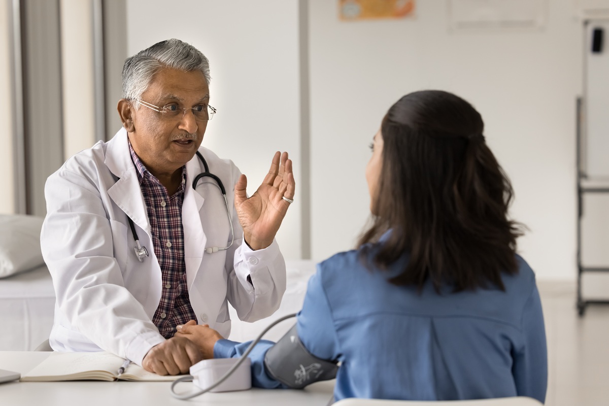 When to Visit a Doctor - A Complete Patient Guide